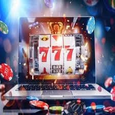 Pengaturan taruhan dalam game PG Soft Antarmuka taruhan dengan pilihan nilai koin dan baris pembayaran